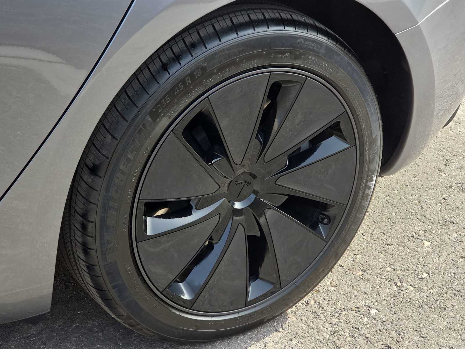 Thumbnail: 2024 Tesla Model 3 - 12