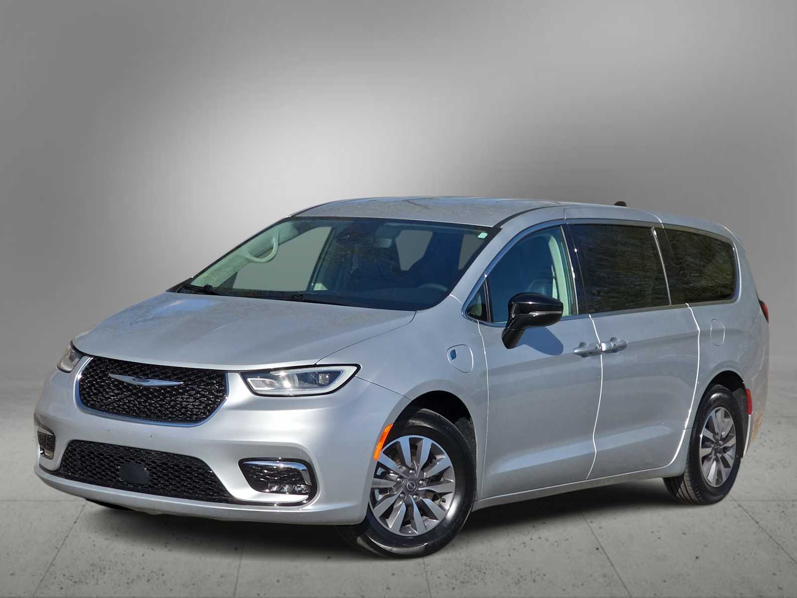 Thumbnail: 2024 Chrysler Pacifica - 1