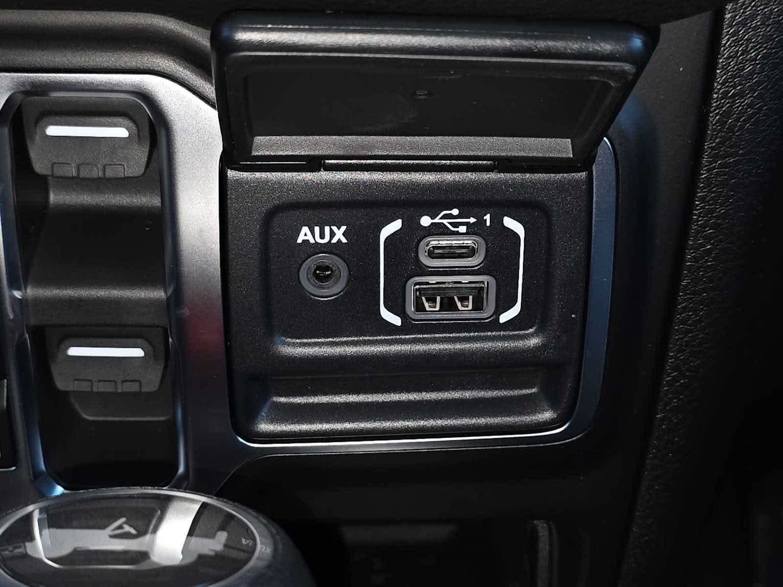 Thumbnail: 2026 Jeep Wrangler - 5