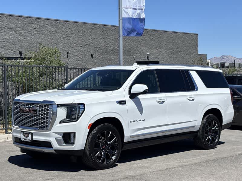2024 GMC Yukon XL Denali 4