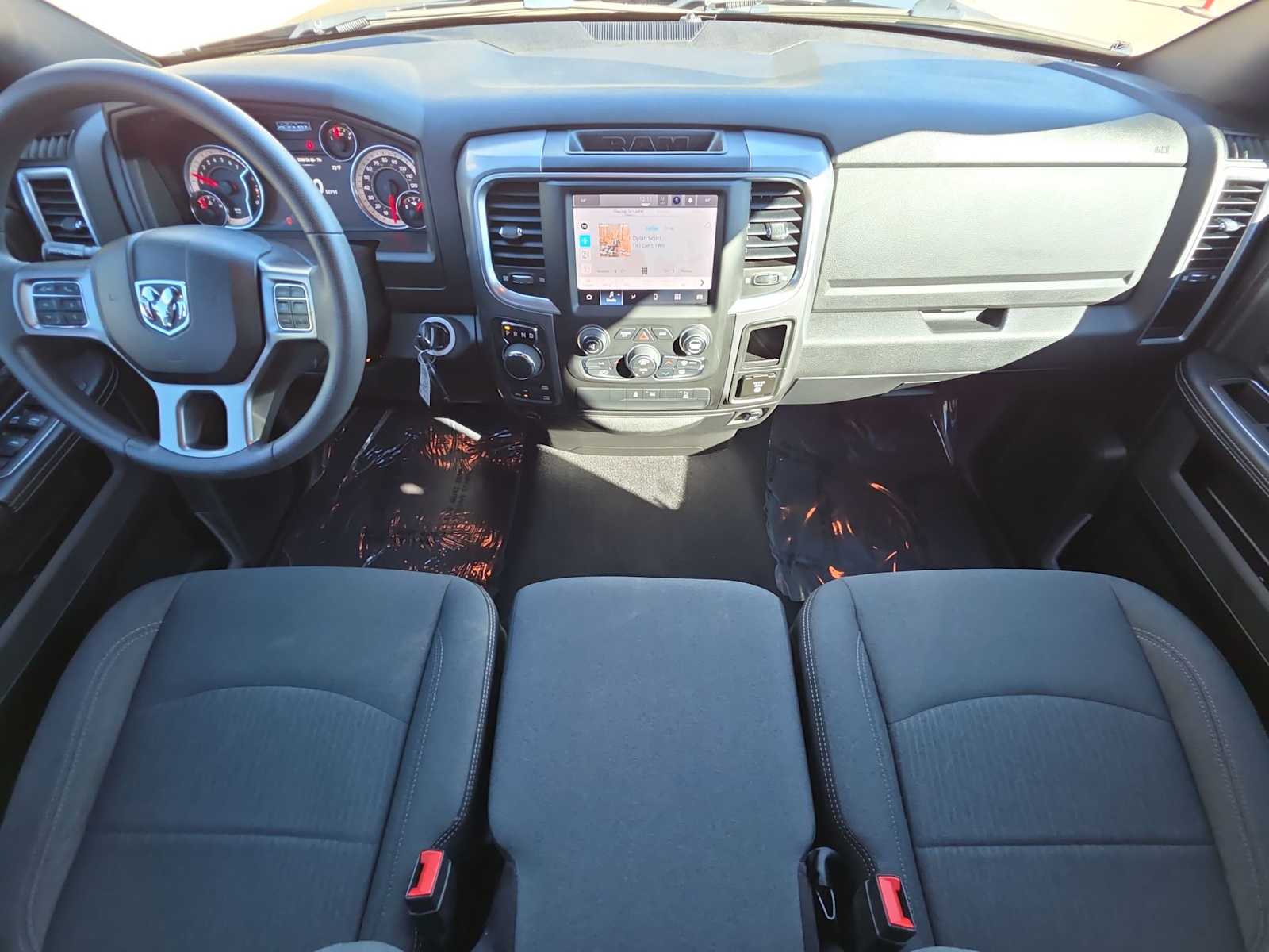 Thumbnail: 2022 RAM 1500 Classic - 13