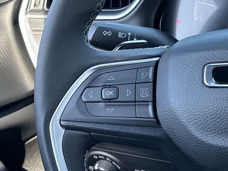 Thumbnail: 2025 Jeep Grand Cherokee - 28