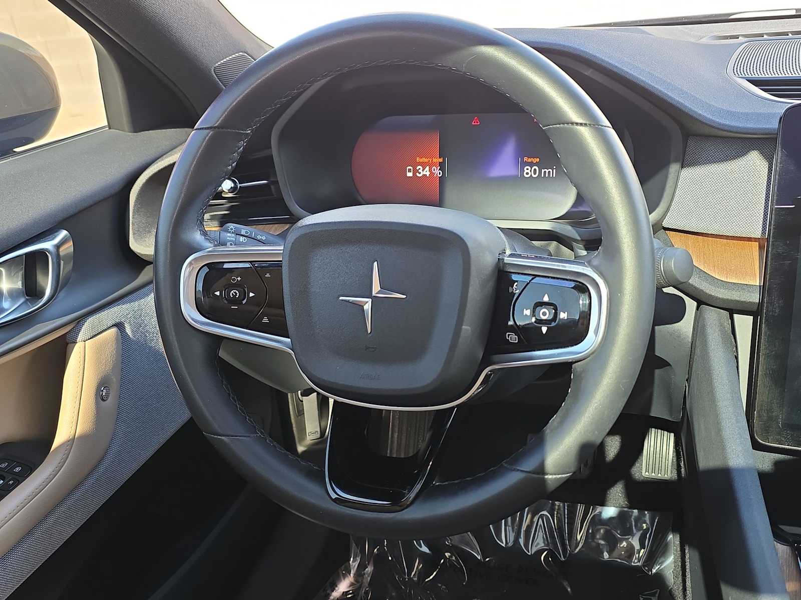 Thumbnail: 2021 Polestar 2 - 19