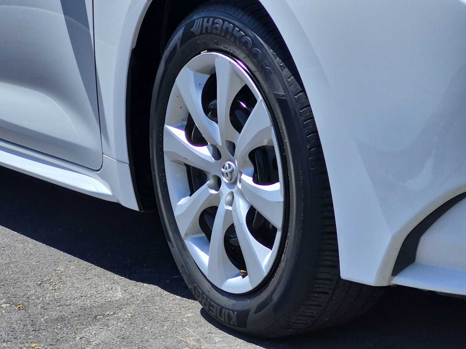 Thumbnail: 2024 Toyota Corolla - 12