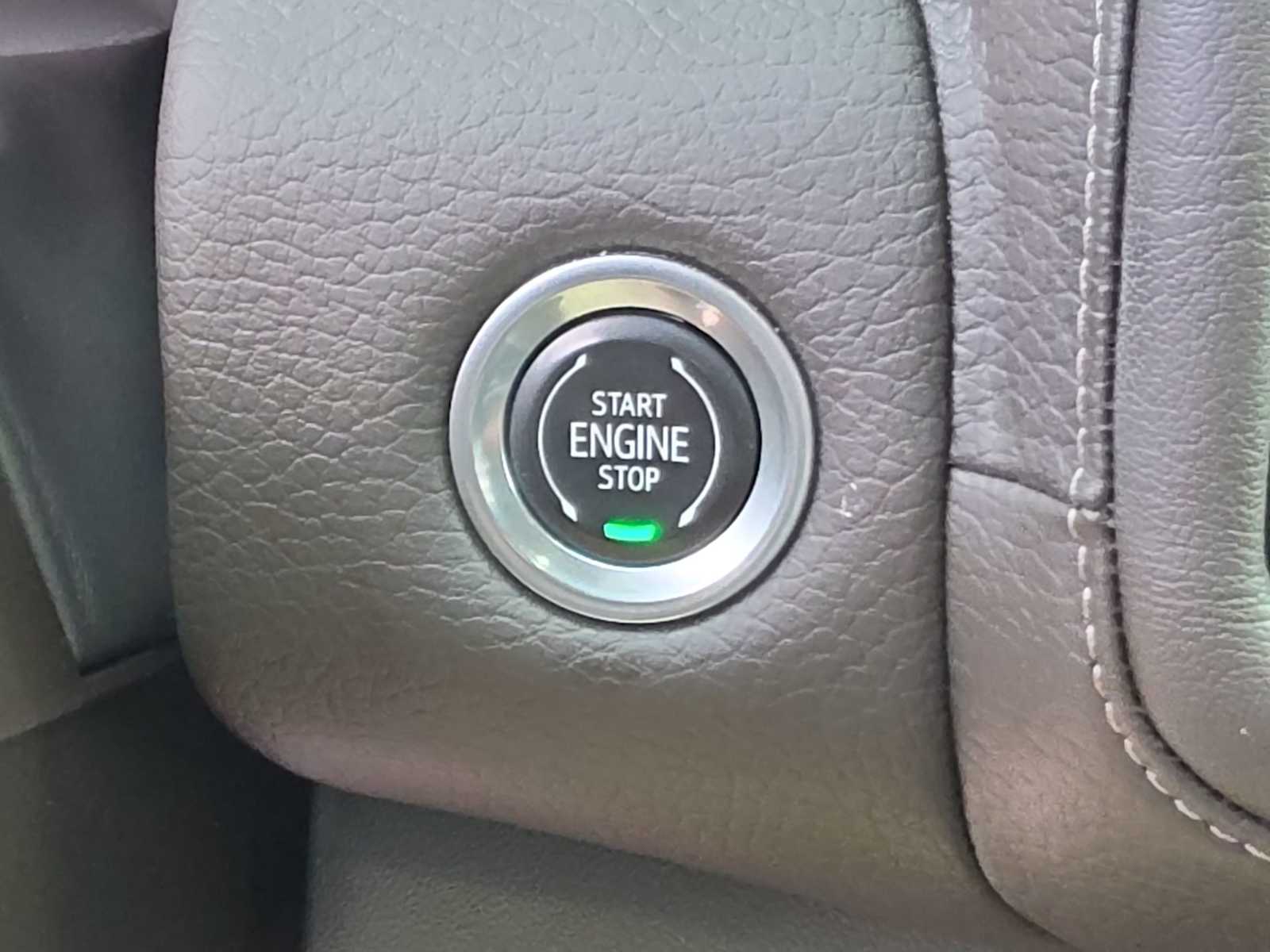 Thumbnail: 2022 GMC Yukon - 24