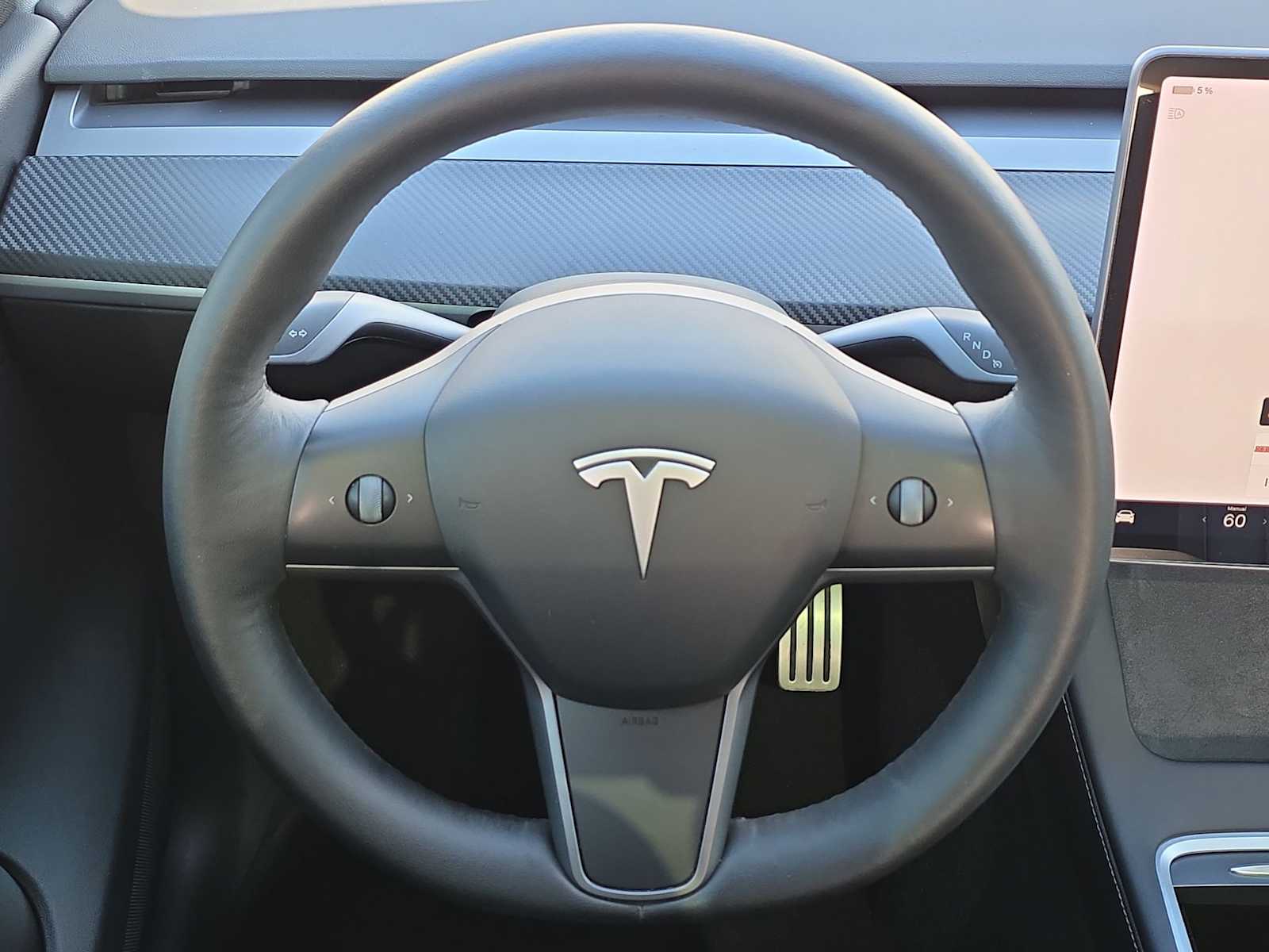 Thumbnail: 2022 Tesla Model Y - 17