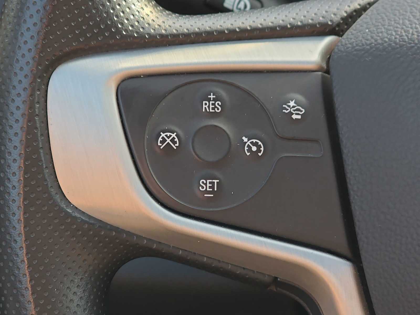 Thumbnail: 2024 GMC Terrain - 27