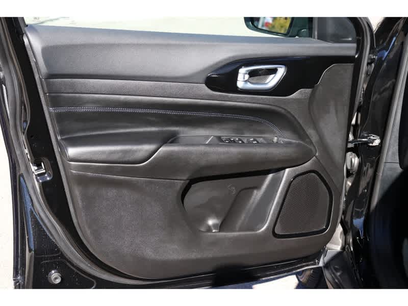 Thumbnail: 2025 Jeep Compass - 14
