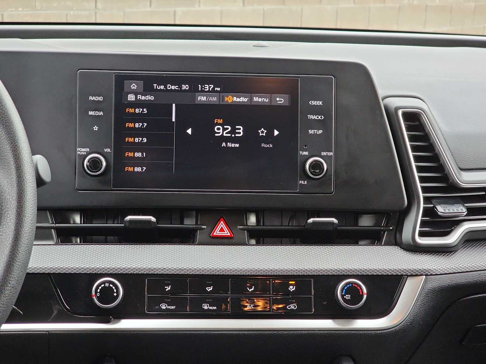 Thumbnail: 2024 Kia Sportage - 20