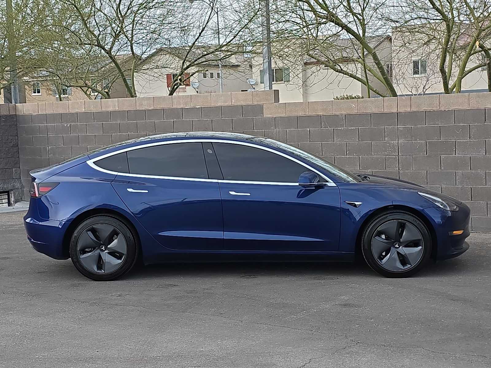 Thumbnail: 2020 Tesla Model 3 - 10