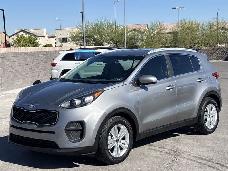 Thumbnail: 2019 Kia Sportage - 4