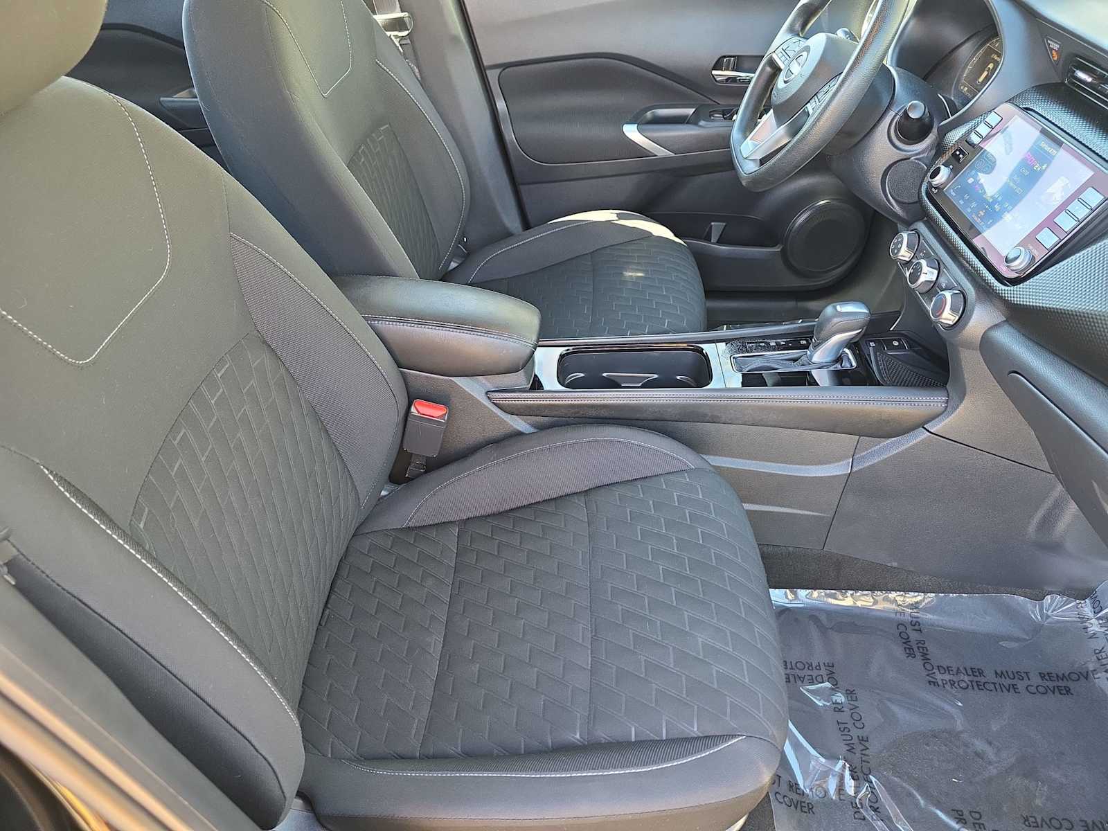 Thumbnail: 2023 Nissan Kicks - 18