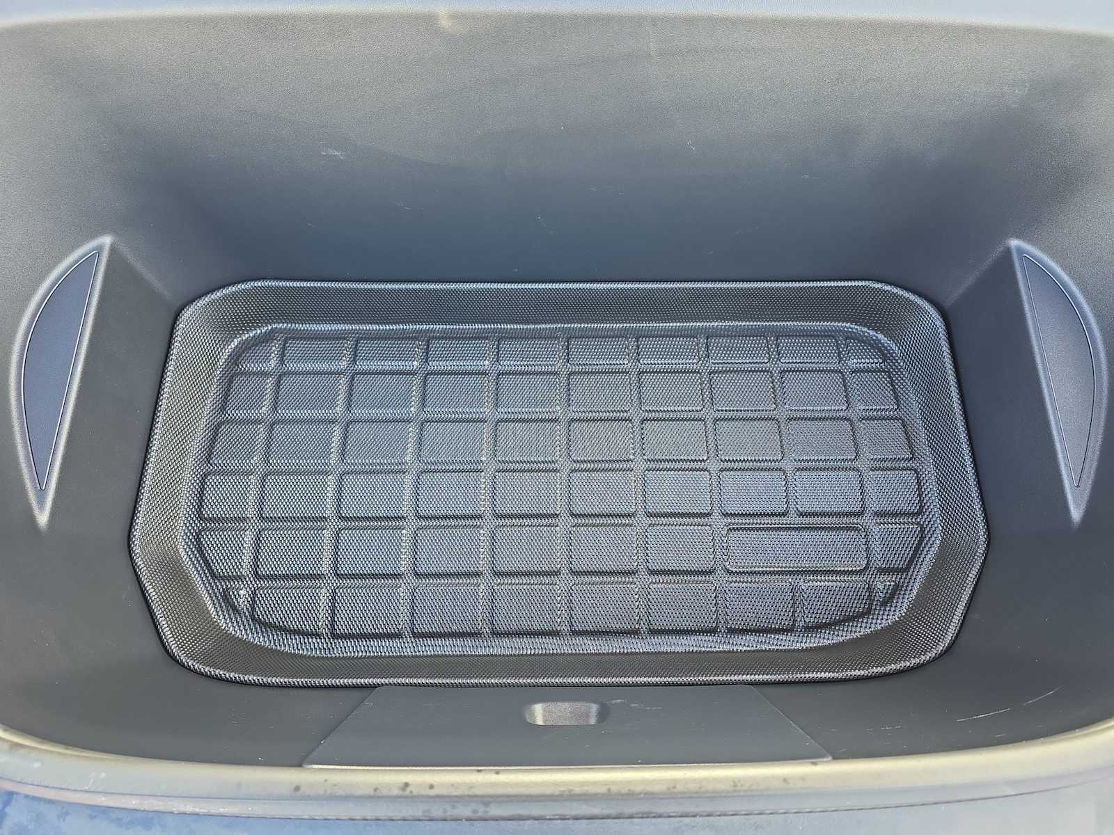 Thumbnail: 2022 Tesla Model Y - 13