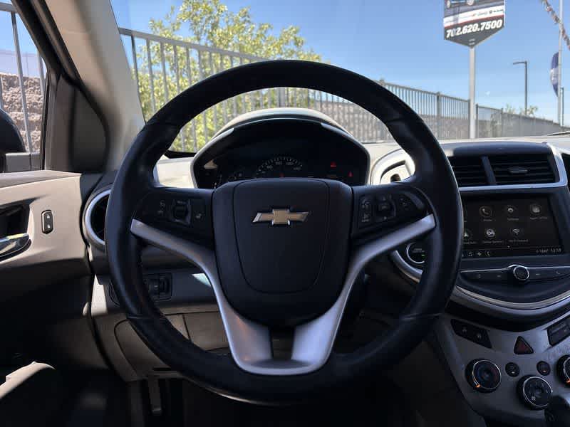 Thumbnail: 2018 Chevrolet Sonic - 19