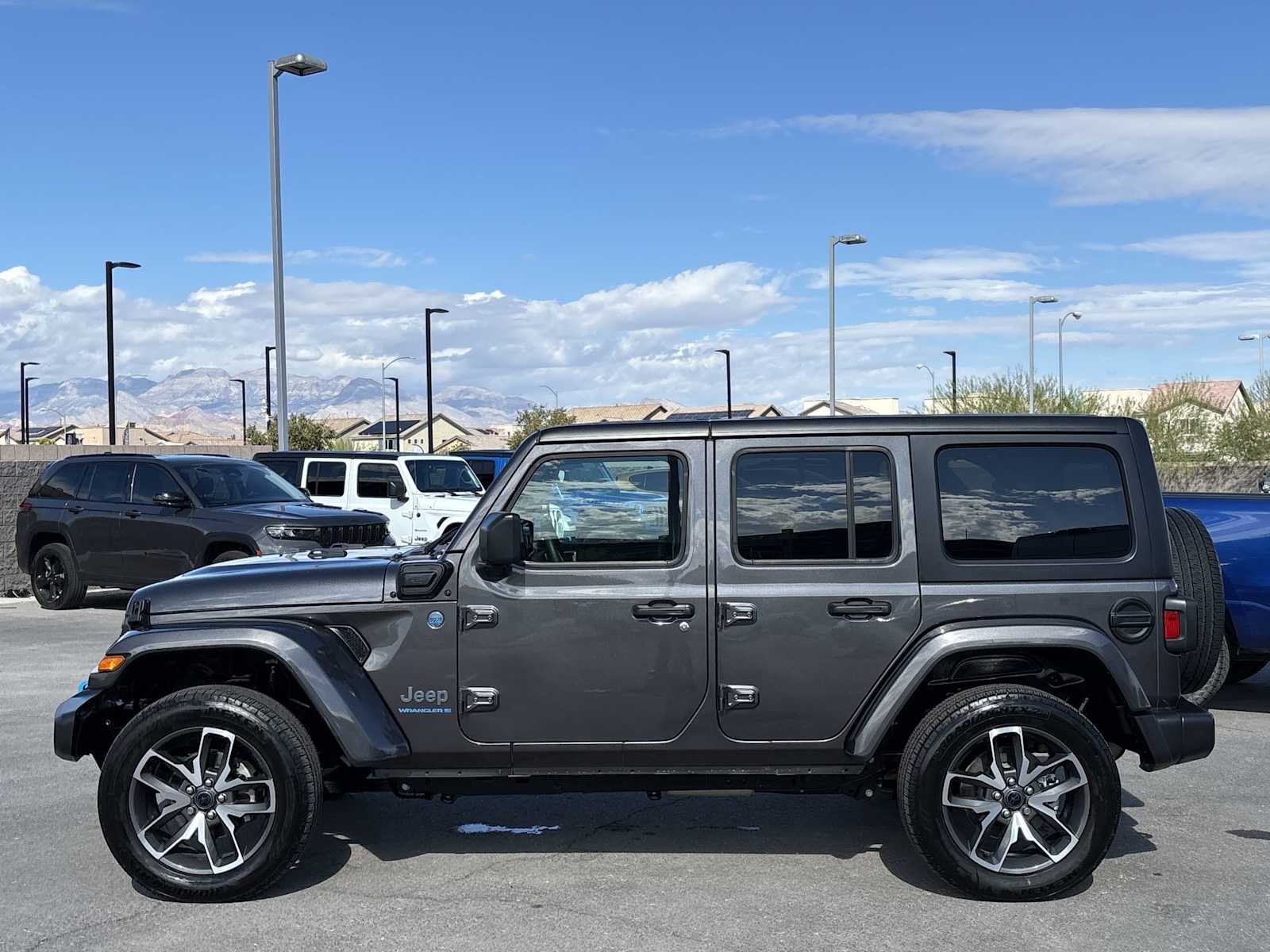 Thumbnail: 2024 Jeep Wrangler - 6