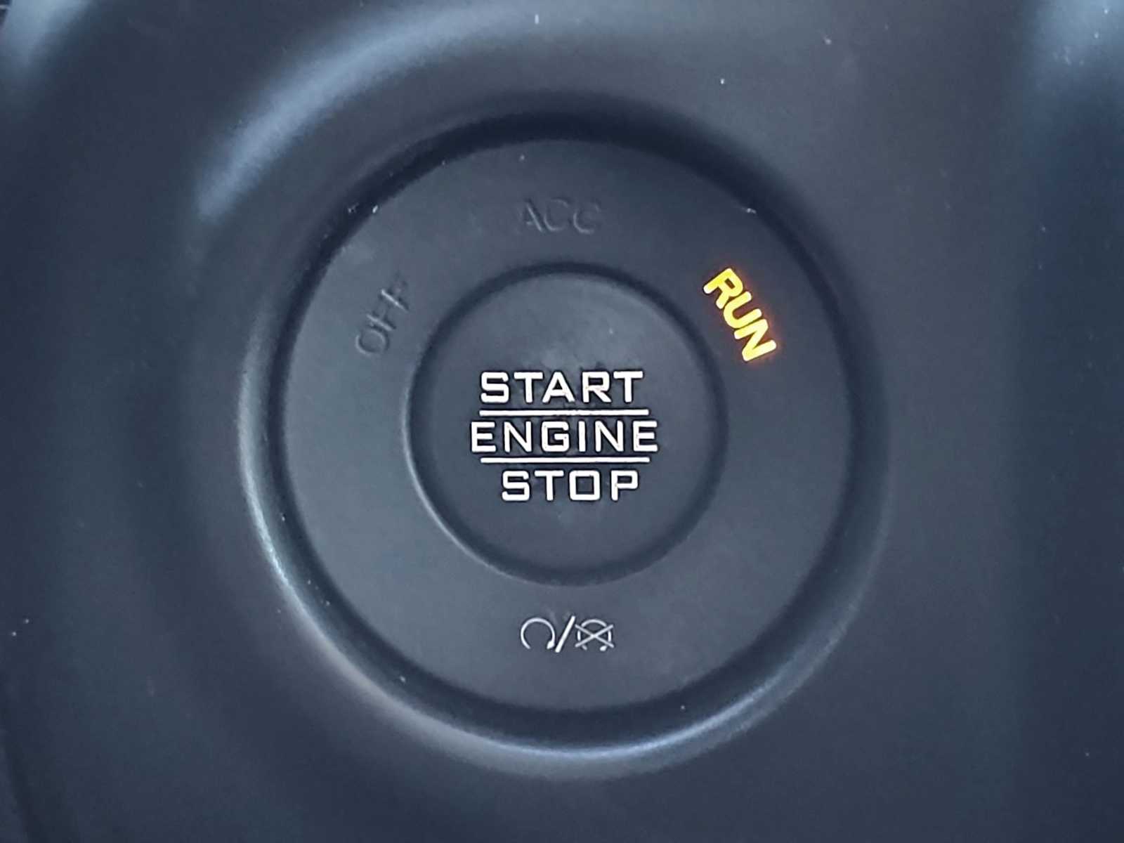 Thumbnail: 2023 Jeep Wrangler - 23