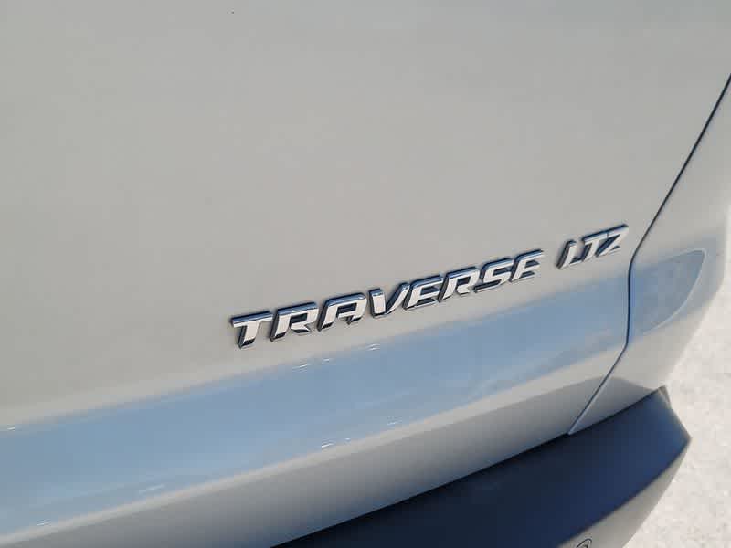 2011 Chevrolet Traverse LTZ 15