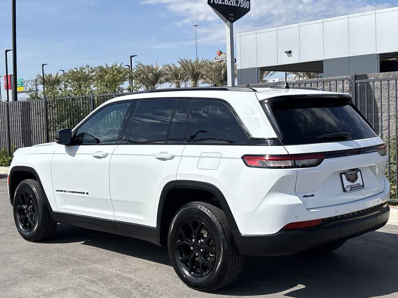 Thumbnail: 2024 Jeep Grand Cherokee - 6