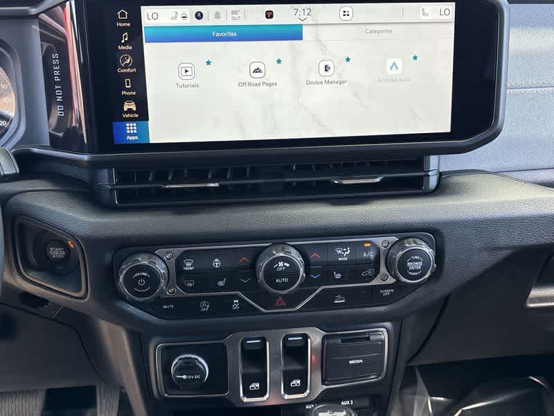 Thumbnail: 2025 Jeep Wrangler - 20