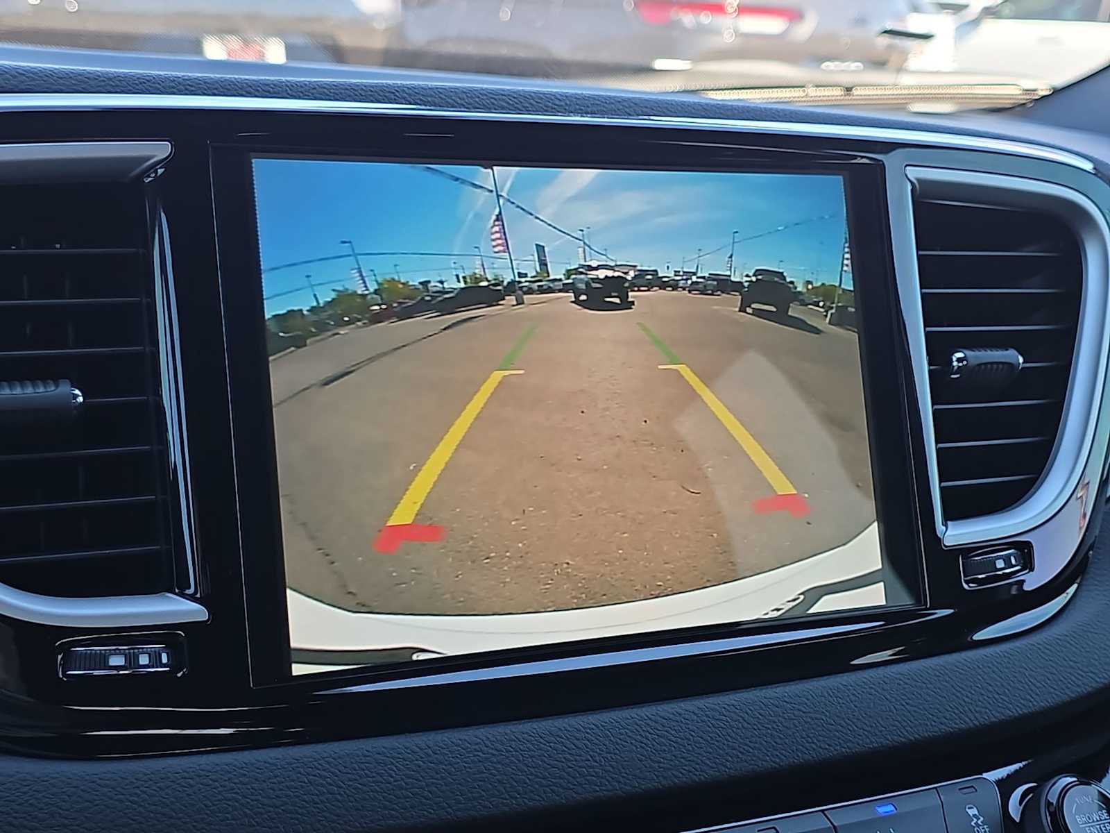 Thumbnail: 2026 Chrysler Voyager - 40