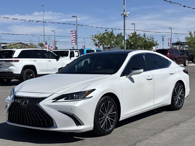 2022 Lexus ES  4