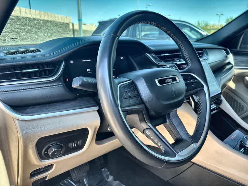 Thumbnail: 2023 Jeep Grand Cherokee L - 10