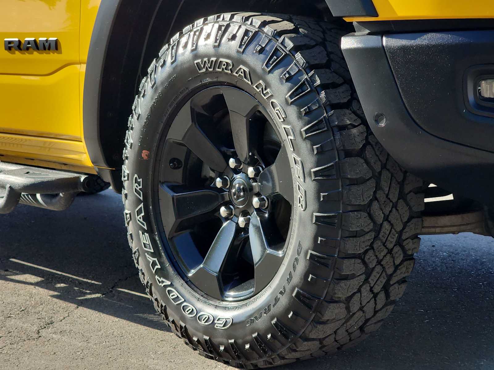 Thumbnail: 2023 RAM 1500 - 11