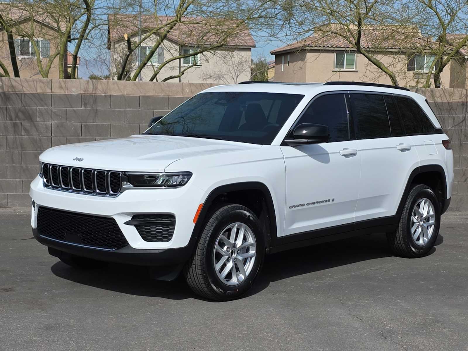 Thumbnail: 2026 Jeep Grand Cherokee - 4