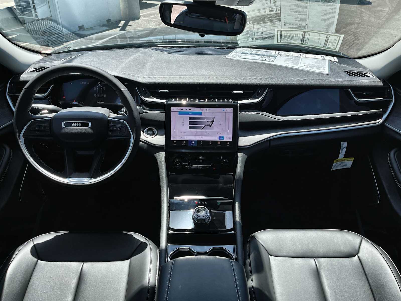 Thumbnail: 2023 Jeep Grand Cherokee L - 10