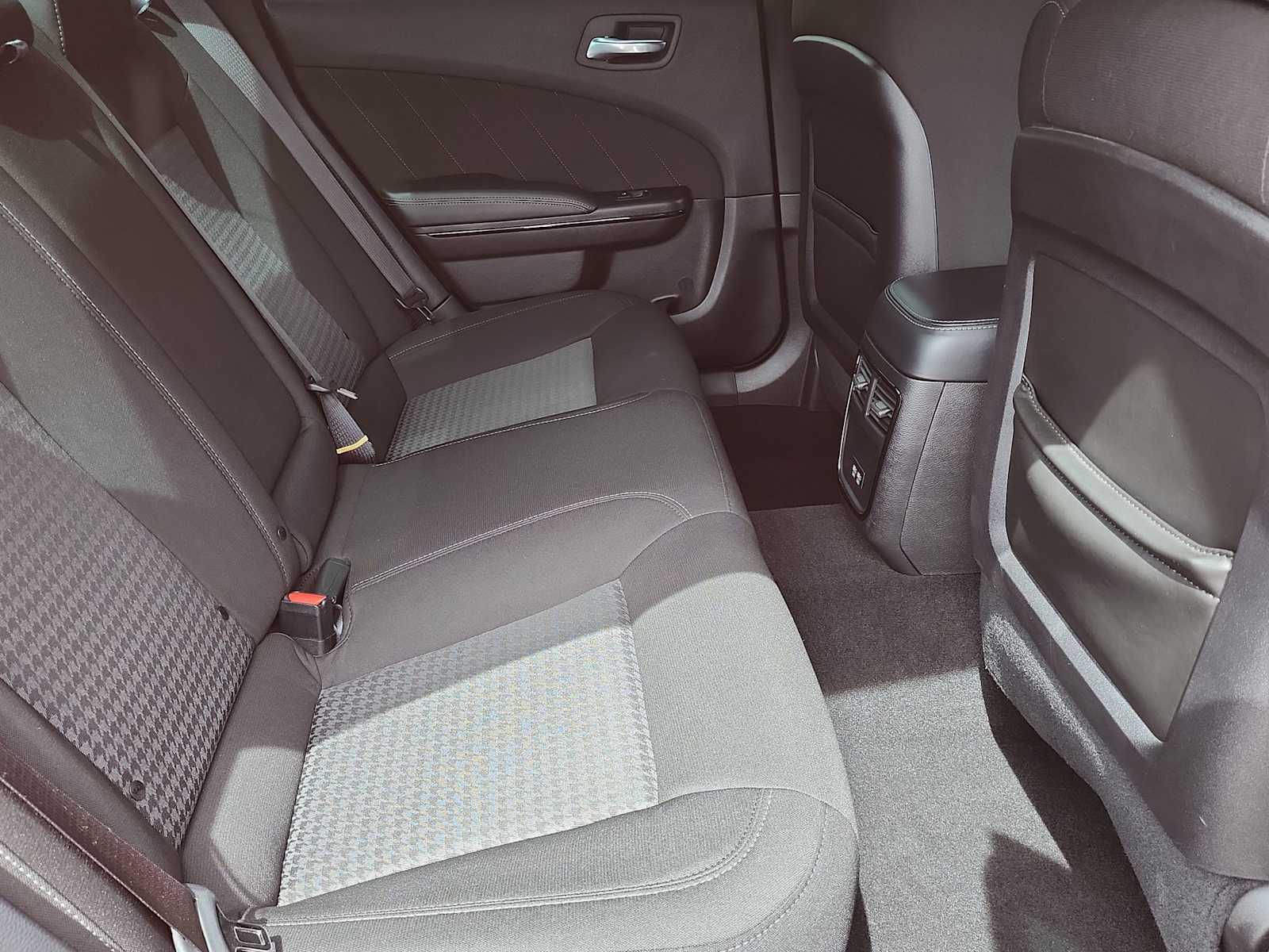 Thumbnail: 2022 Dodge Charger - 17