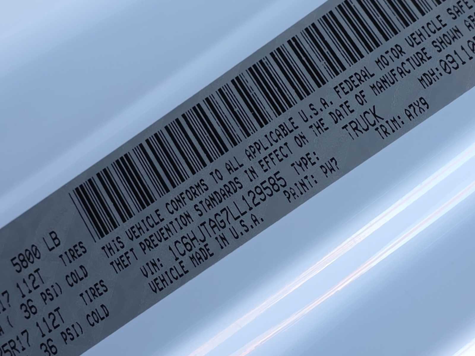 Thumbnail: 2020 Jeep Gladiator - 24