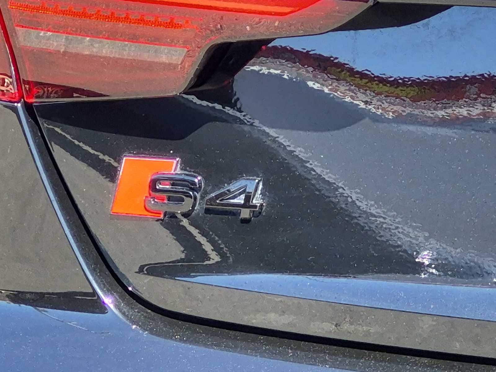 Thumbnail: 2021 Audi S4 - 11