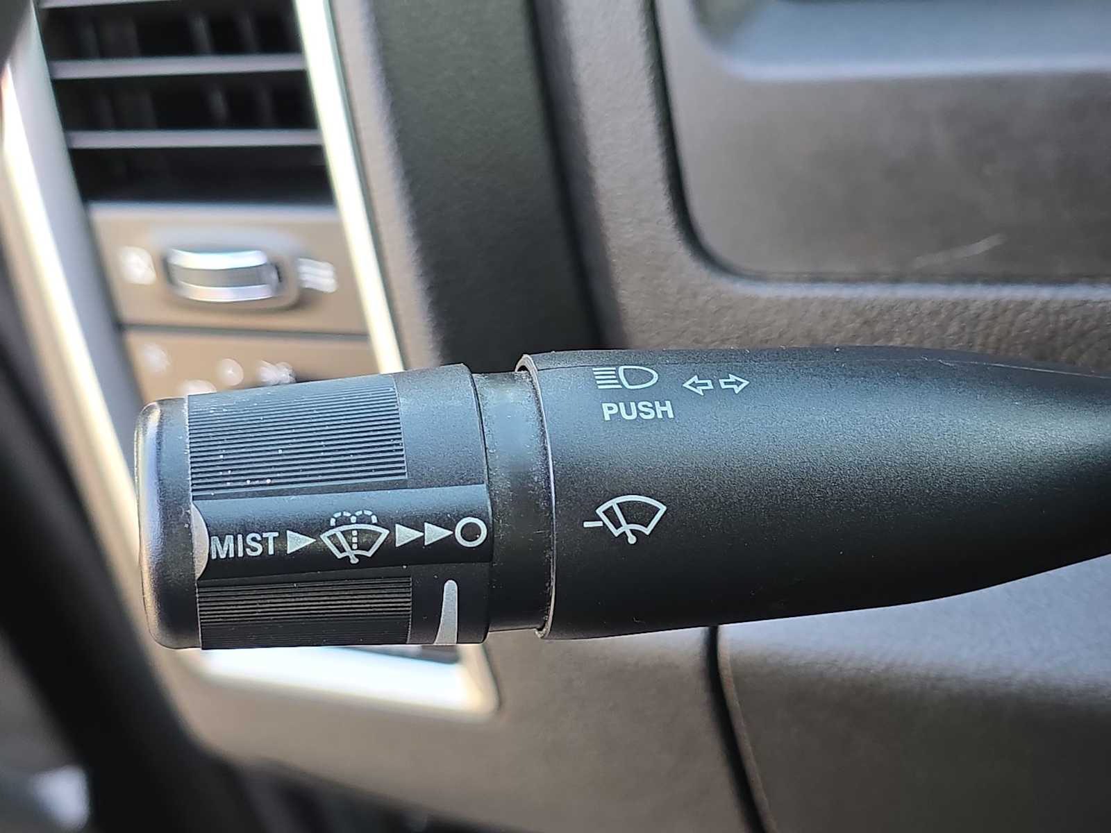 Thumbnail: 2022 RAM 1500 Classic - 28