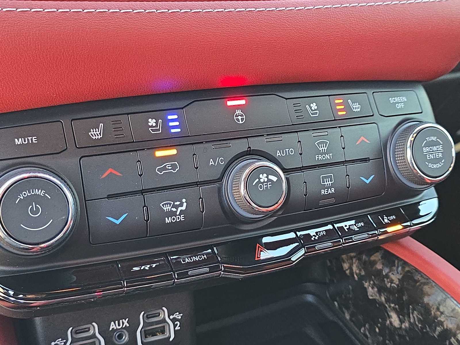 Thumbnail: 2023 Dodge Durango - 29