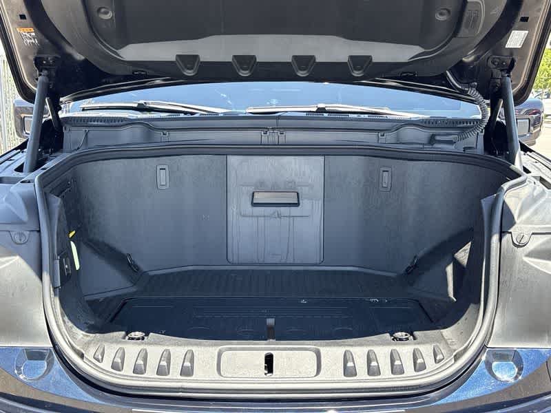 2023 Ford F-150 Lightning Lariat 13