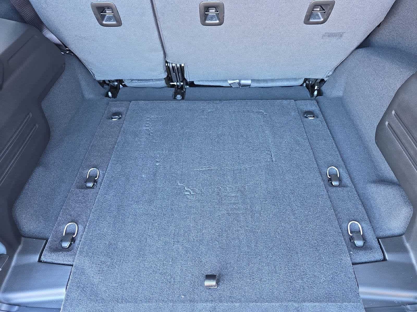 Thumbnail: 2026 Jeep Wrangler - 32