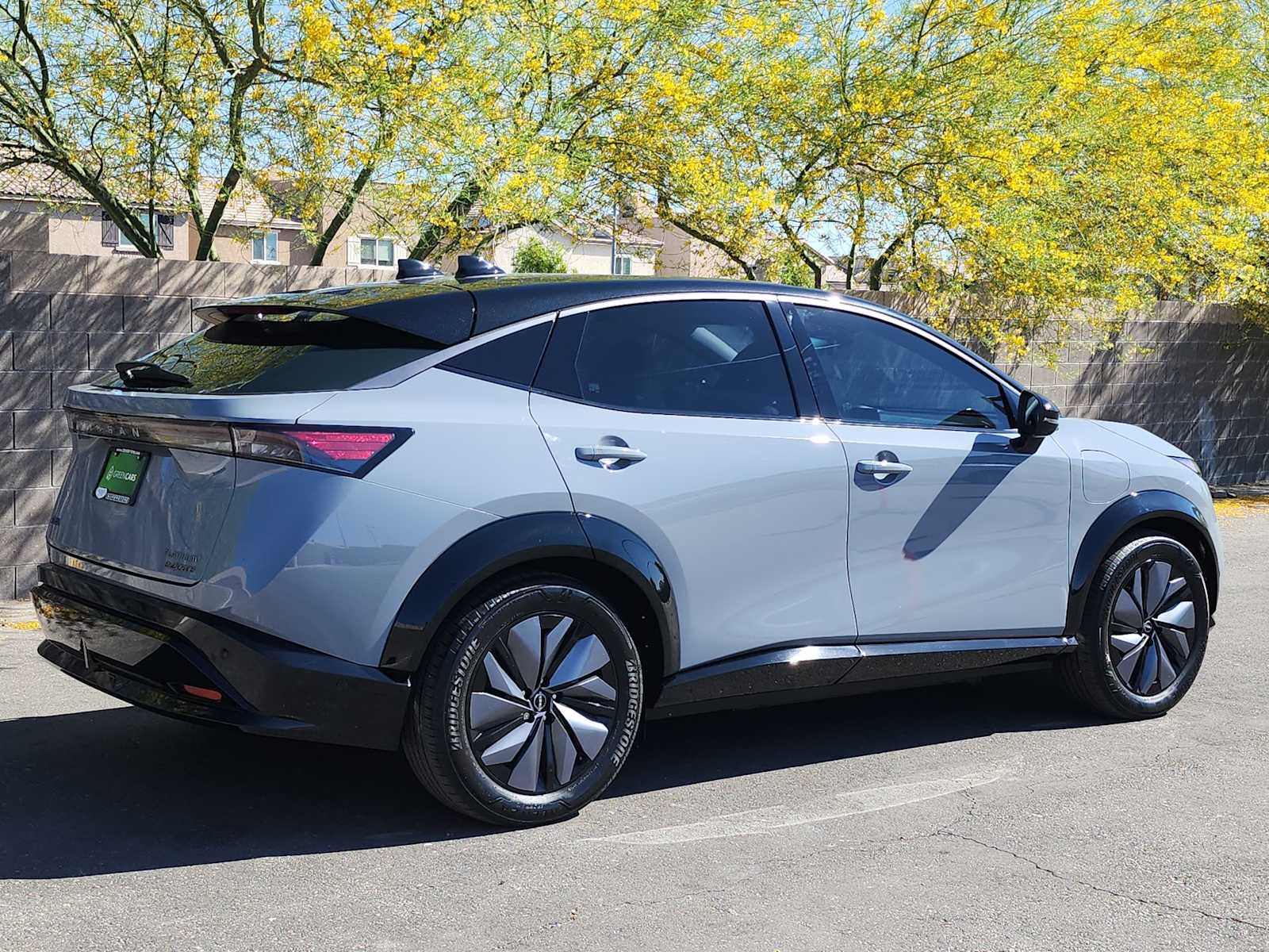 Thumbnail: 2023 Nissan Ariya - 9