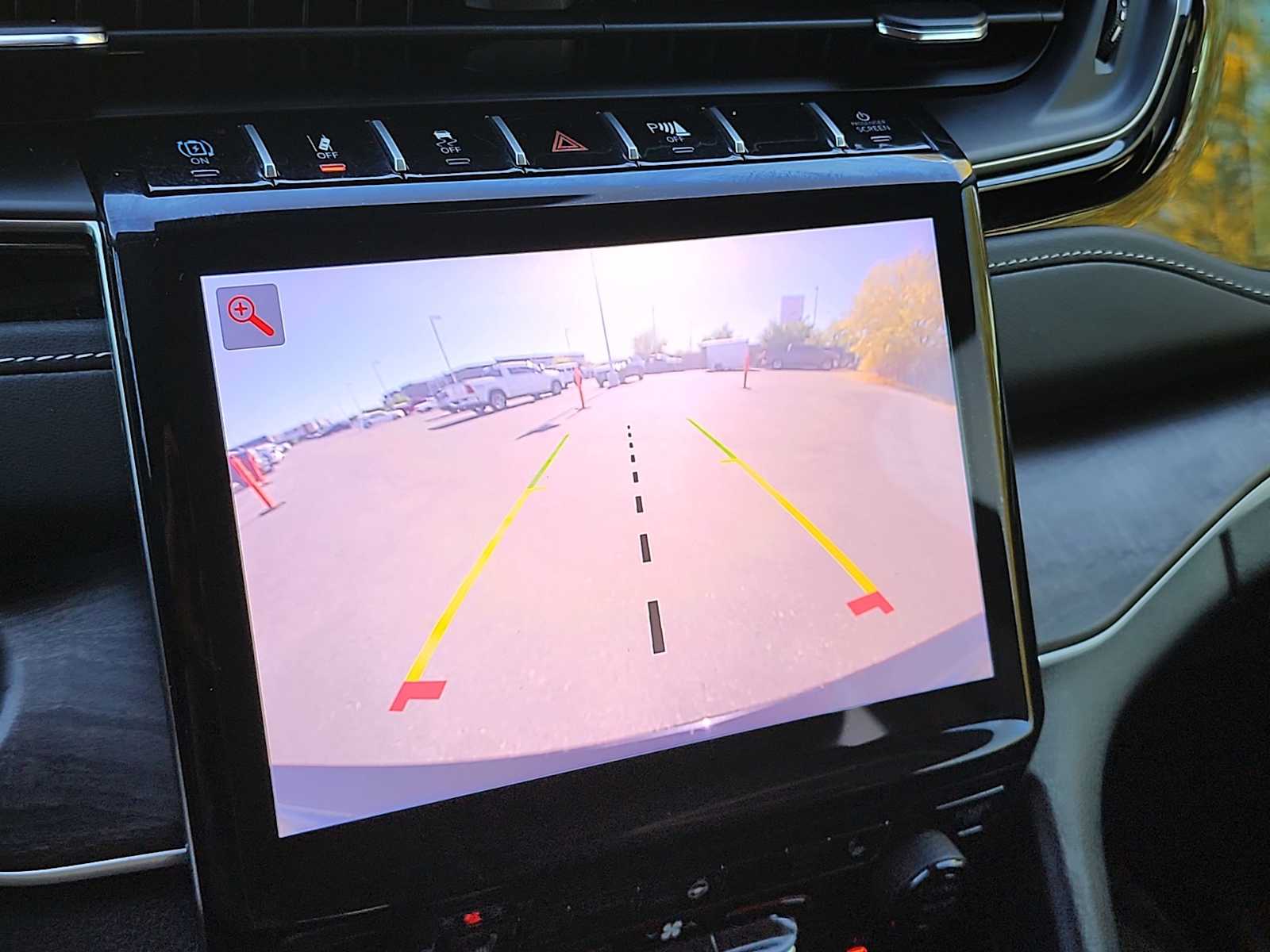 Thumbnail: 2024 Jeep Grand Cherokee - 26