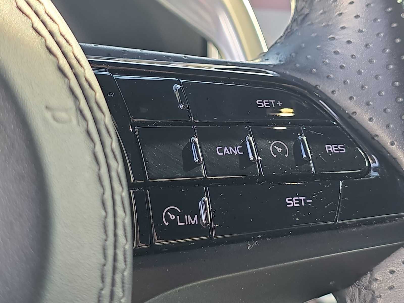 Thumbnail: 2024 Maserati Grecale - 29