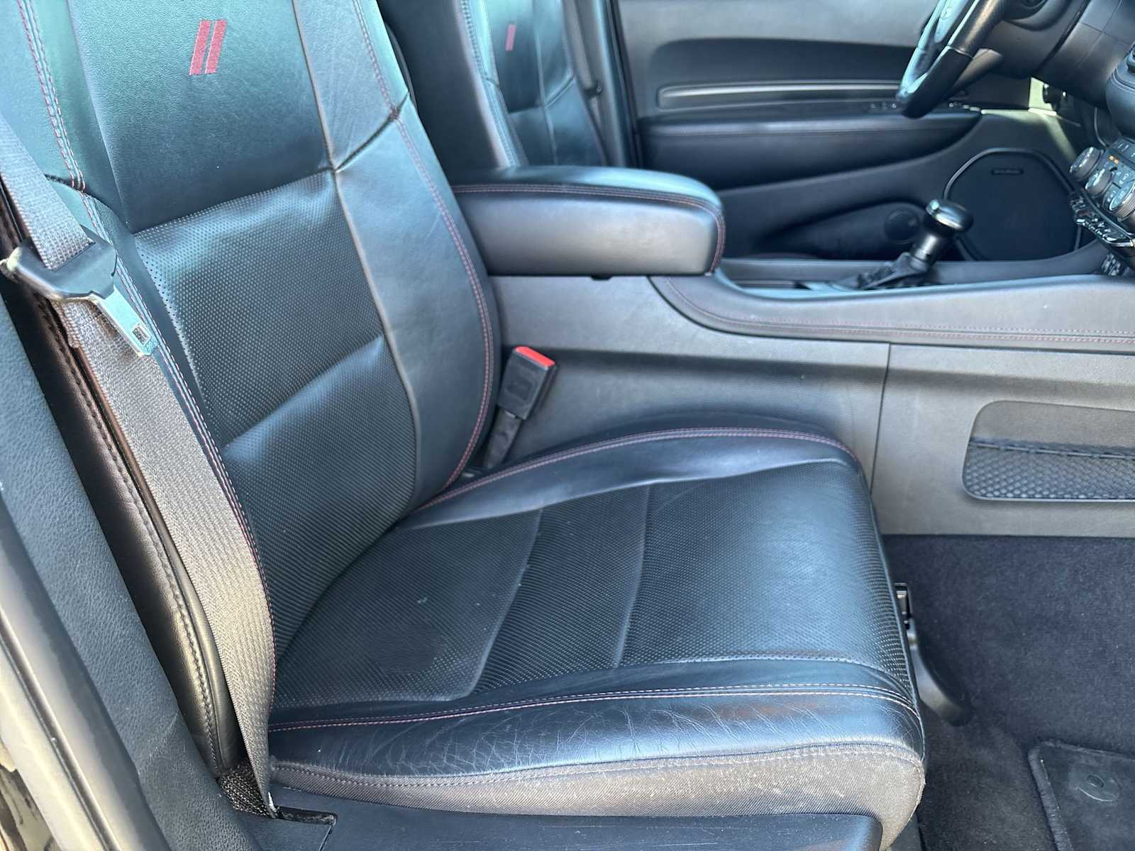 Thumbnail: 2022 Dodge Durango - 16