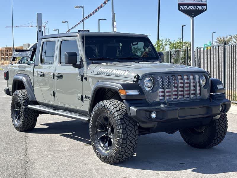 Thumbnail: 2020 Jeep Gladiator - 2