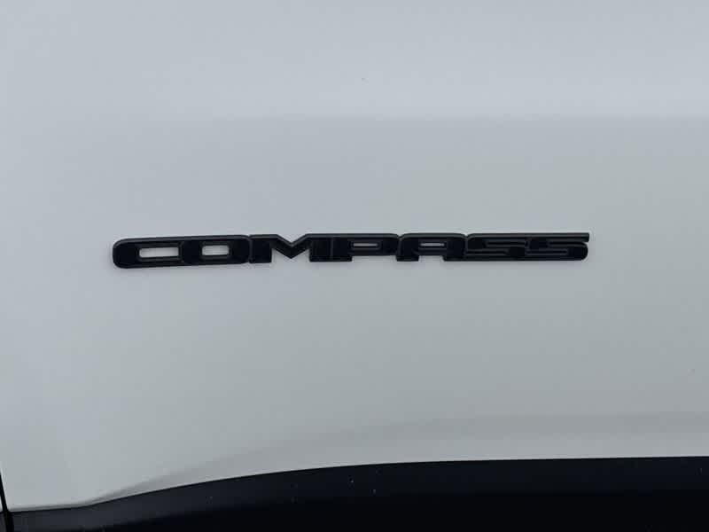 Thumbnail: 2024 Jeep Compass - 11