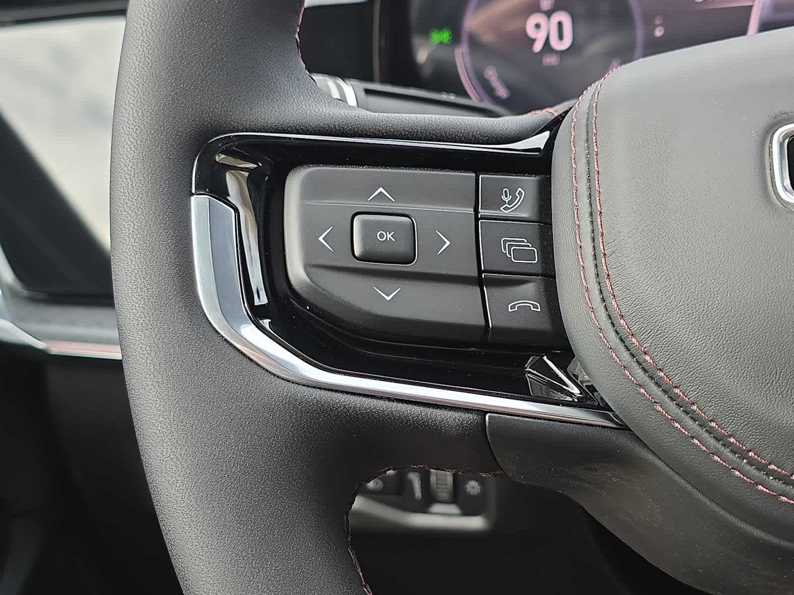 Thumbnail: 2025 Jeep Wagoneer S - 28