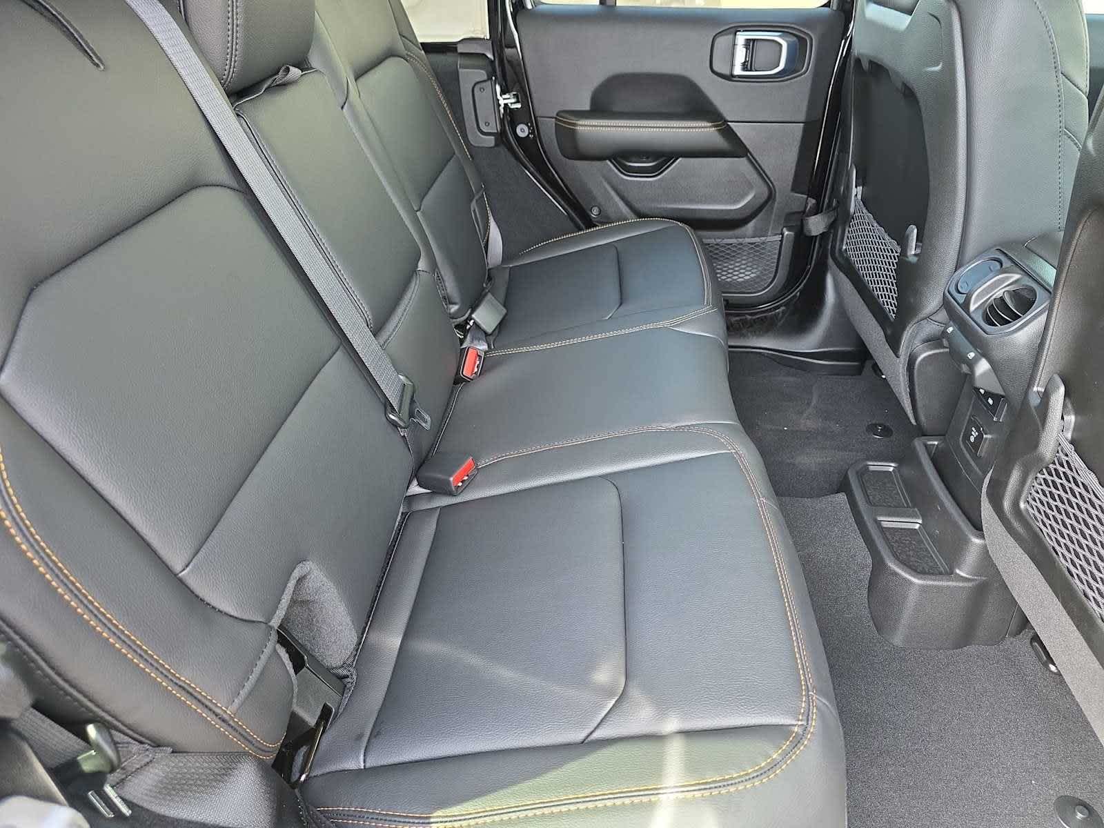 Thumbnail: 2026 Jeep Wrangler - 36