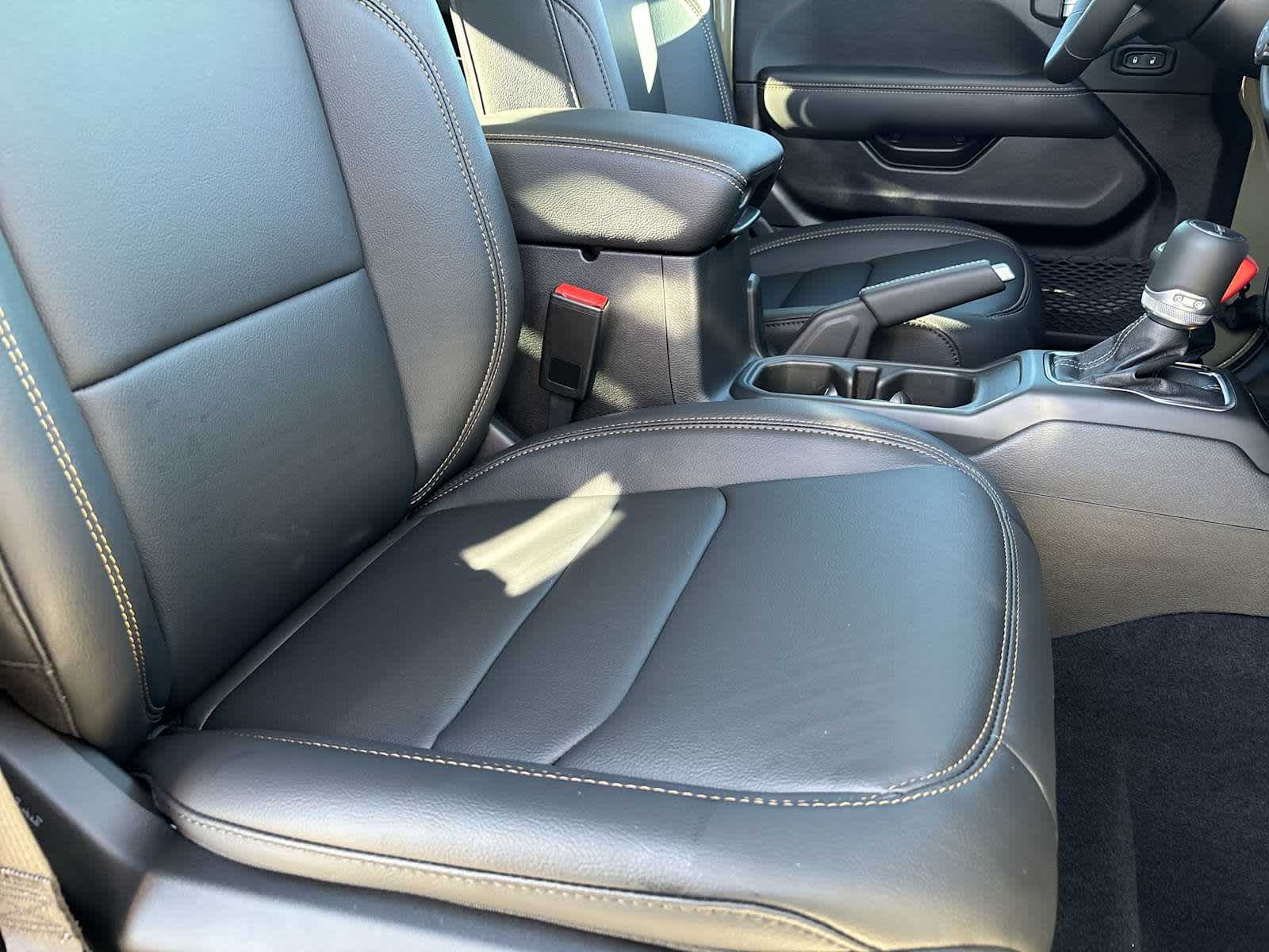 Thumbnail: 2025 Jeep Gladiator - 23