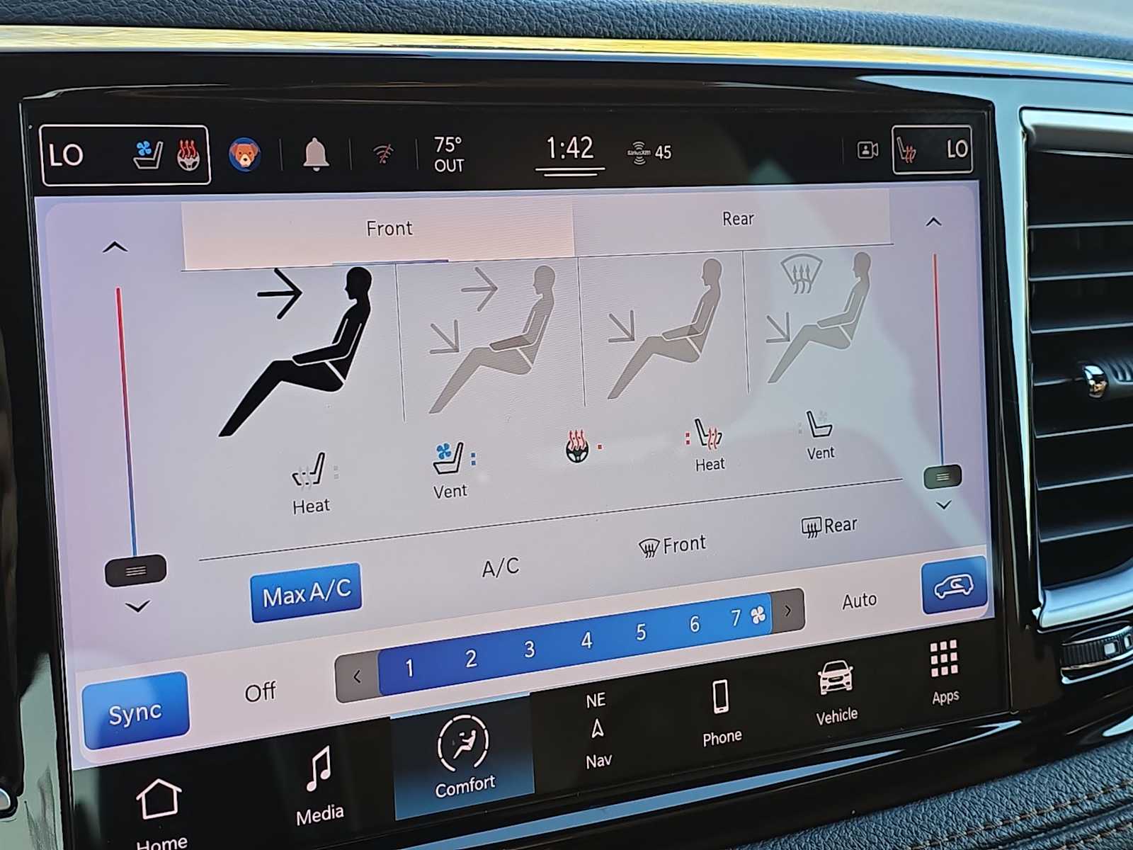 Thumbnail: 2022 Chrysler Pacifica - 30