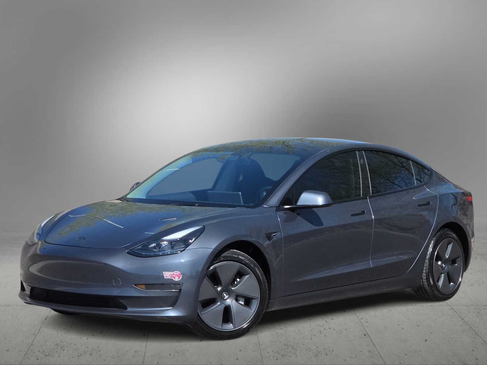 Thumbnail: 2023 Tesla Model 3 - 1
