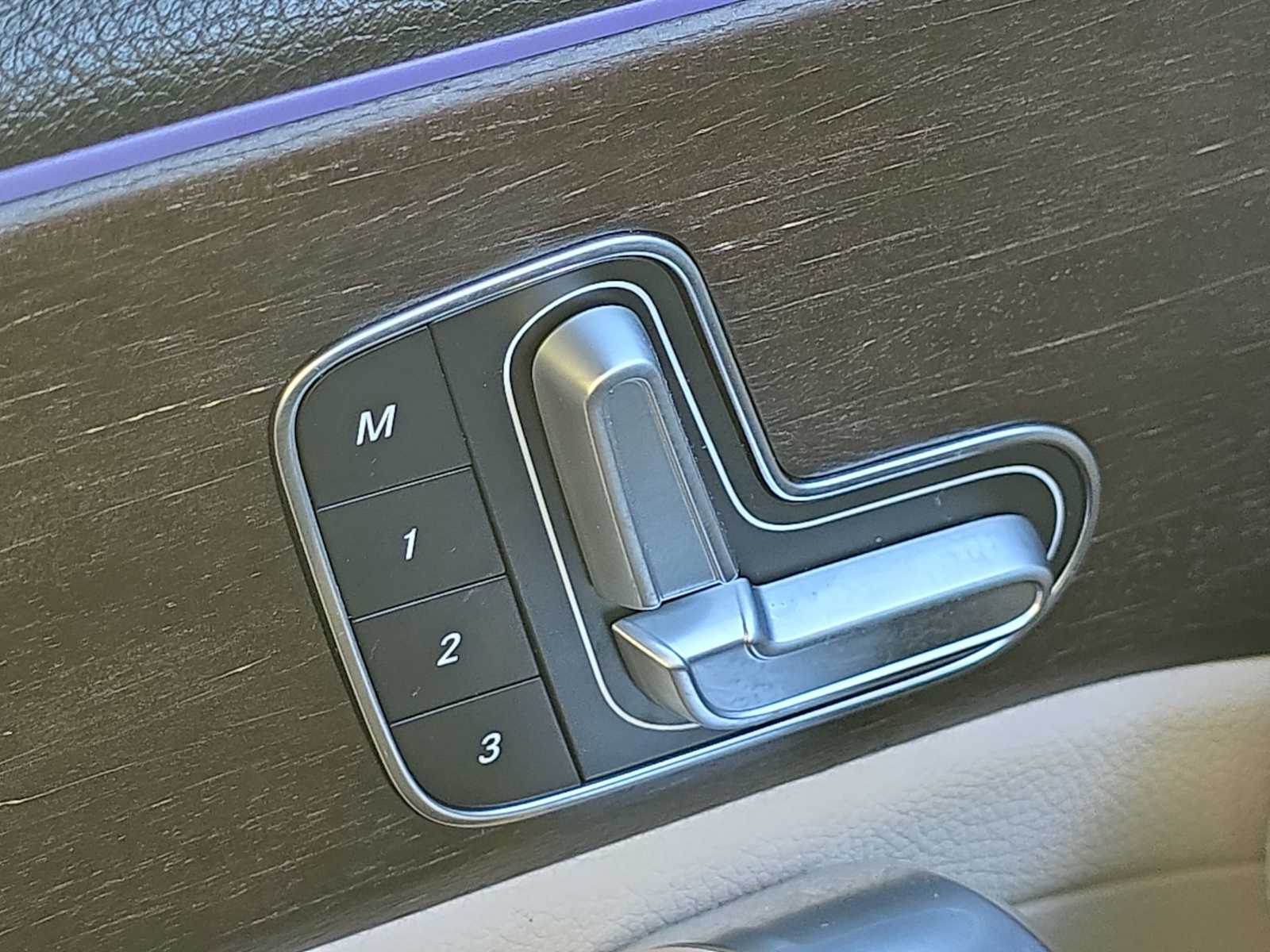 Thumbnail: 2021 Mercedes-Benz A-Class - 28