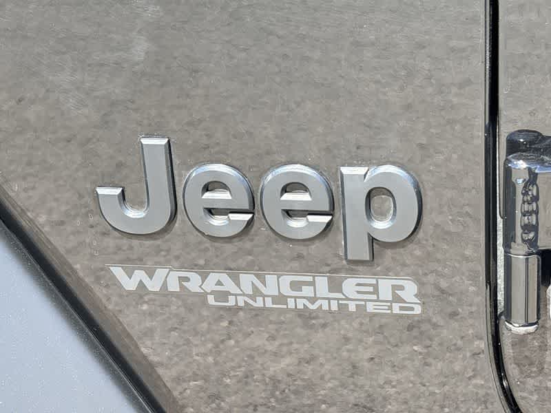 Thumbnail: 2022 Jeep Wrangler - 11