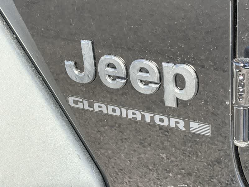 Thumbnail: 2025 Jeep Gladiator - 11